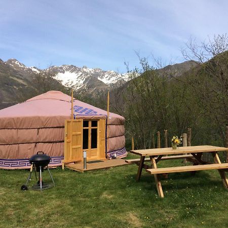 Yourtes Mongoles Gavarnie Gèdre Екстериор снимка