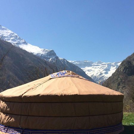 Yourtes Mongoles Gavarnie Gèdre Екстериор снимка