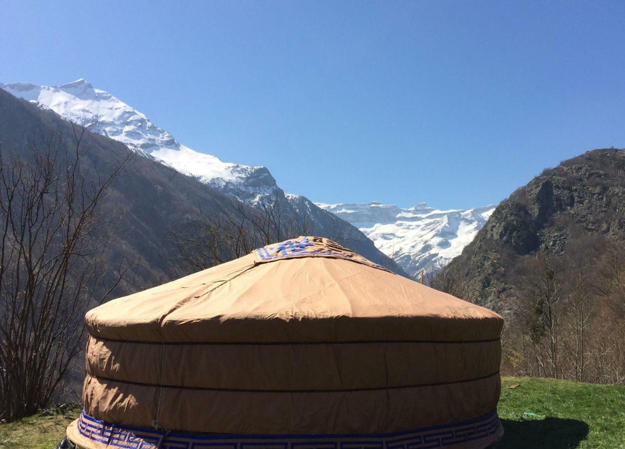 Yourtes Mongoles Gavarnie Gèdre Екстериор снимка