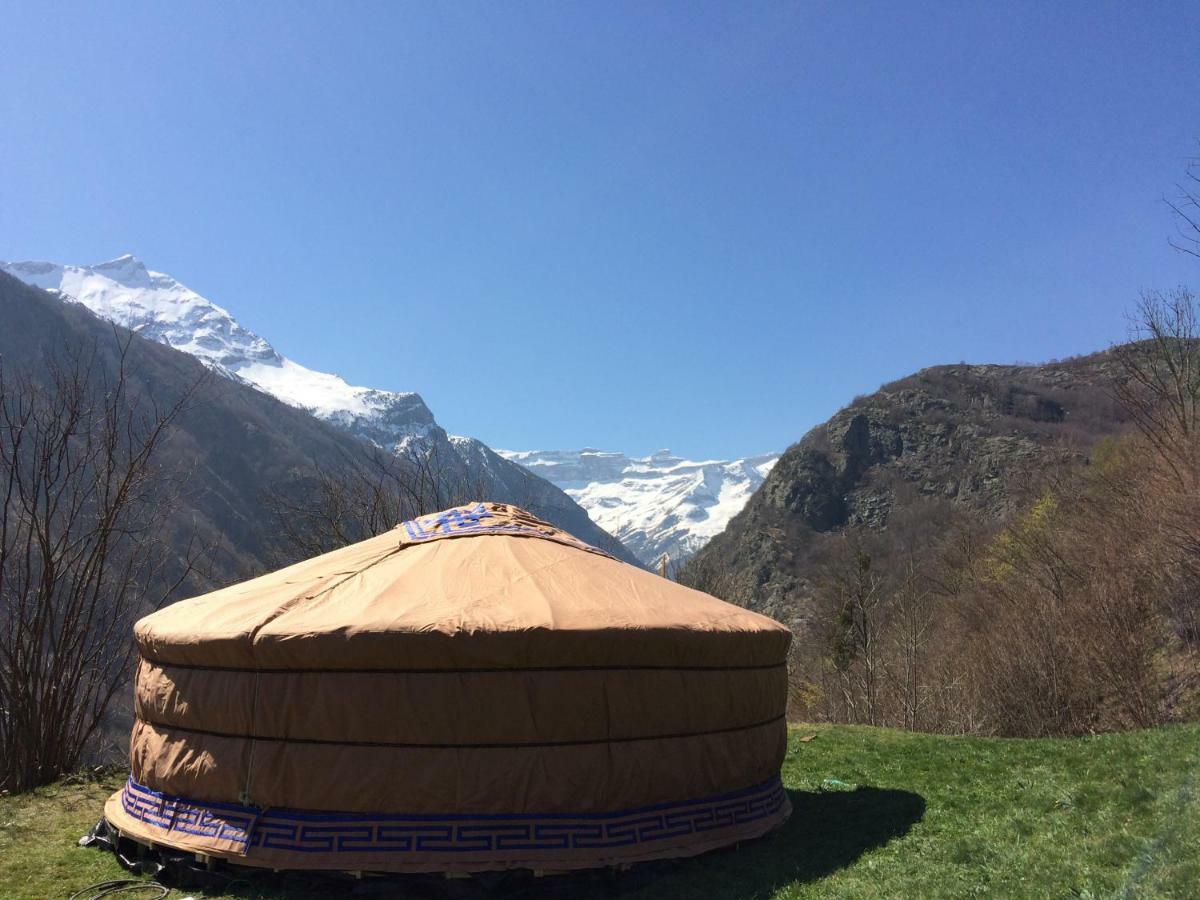 Yourtes Mongoles Gavarnie Gèdre Екстериор снимка